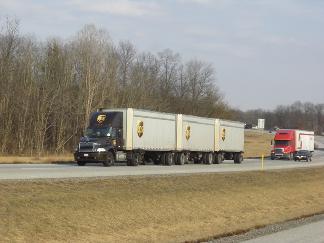 CIMG9241 Trucks