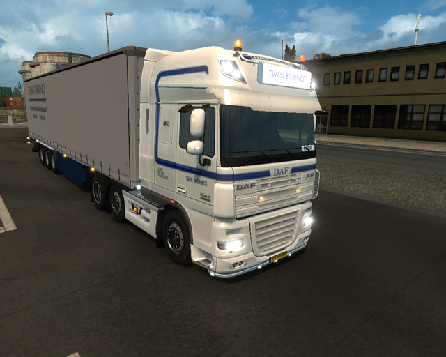 ets2 Daf XF 105 6x2 + Schuifzeil trailer Twan Bier prive skin ets2