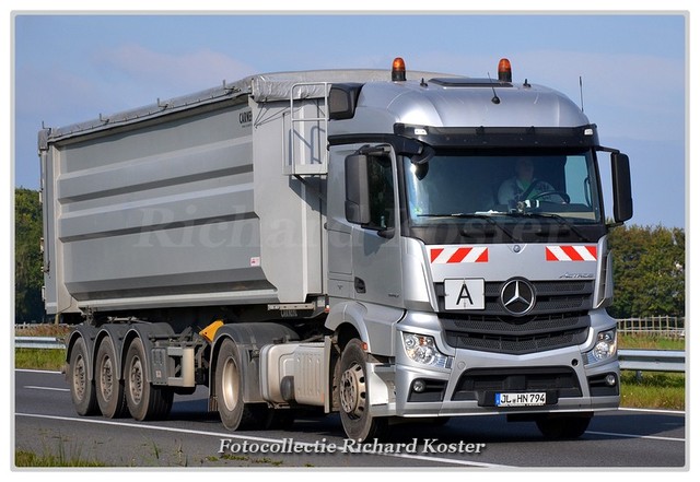 Carnehl fahrzeugbau JL HN 794-BorderMaker Richard