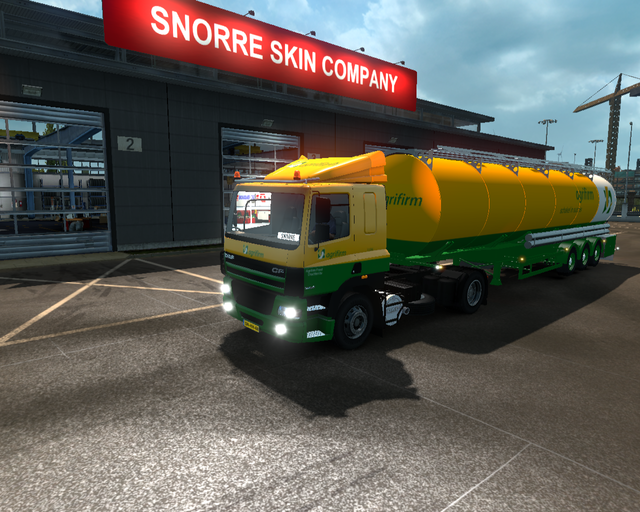 ets2 Daf CF lowroof 4x2 + Foodtrailer Agrifirm Foo prive skin ets2