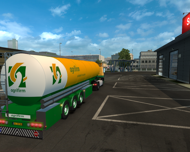 ets2 Daf CF lowroof 4x2 + Foodtrailer Agrifirm Foo prive skin ets2