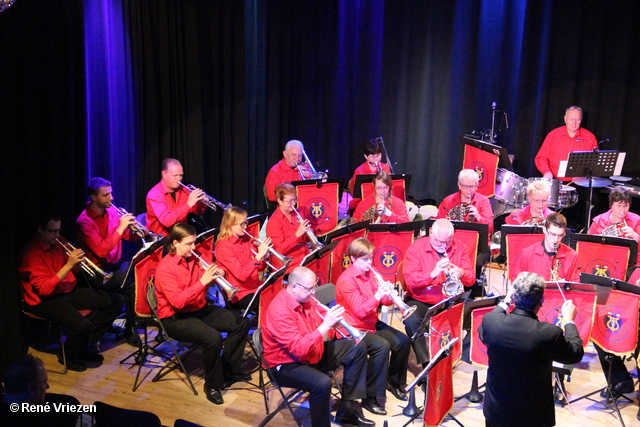 R,Th,B,Vriezen 20160110 0050 Arnhems Fanfare Orkest-Mzv Heijenoord NieuwJaarsConcert K13 Velp zondag 10 januari 2016