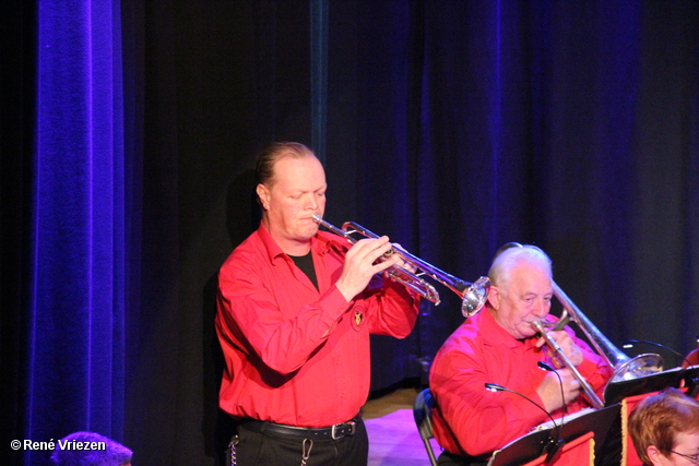 R,Th,B,Vriezen 20160110 0056 Arnhems Fanfare Orkest-Mzv Heijenoord NieuwJaarsConcert K13 Velp zondag 10 januari 2016