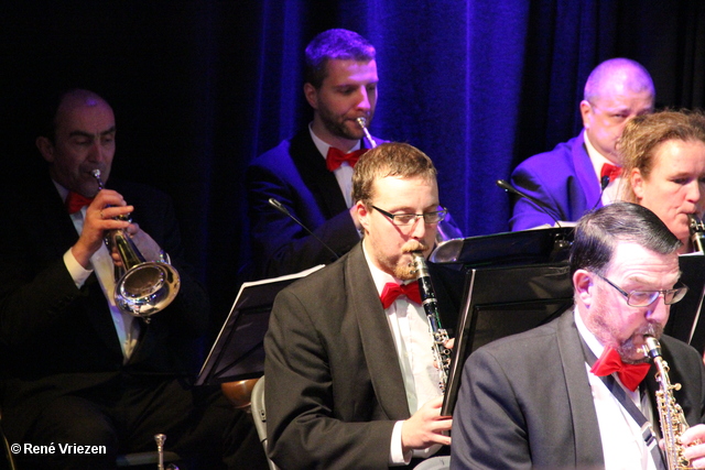 R,Th,B,Vriezen 20160110 0231 Arnhems Fanfare Orkest-Mzv Heijenoord NieuwJaarsConcert K13 Velp zondag 10 januari 2016