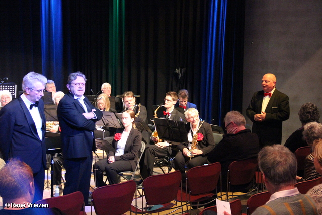 R,Th,B,Vriezen 20160110 0250 Arnhems Fanfare Orkest-Mzv Heijenoord NieuwJaarsConcert K13 Velp zondag 10 januari 2016