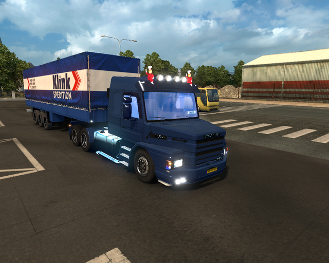 ets2 Scania 113H 6x4 + 3 achsplane trailer Klink S prive skin ets2