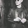 11 - Andy-Warhol (Gold Thinker) ...