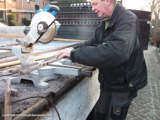 Tuin - Klein onderhoud 22-01-16 (04) In de tuin 2016