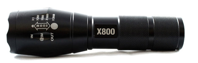 Shadowhawk-Tactical-X800-Flashlight Picture Box