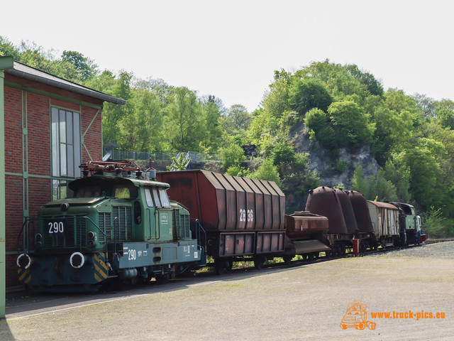 HenrichshÃ¼tte Hattingen, powered by www HenrichshÃ¼tte Hattingen, powered by www.truck-pics.eu