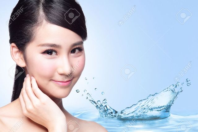 32628995-Beauty-Skin-care-concept-Beautiful-woman- Picture Box