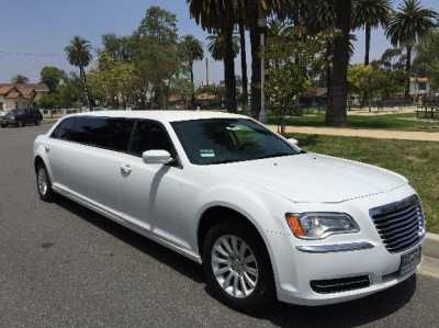Chrysler 300 Picture Box