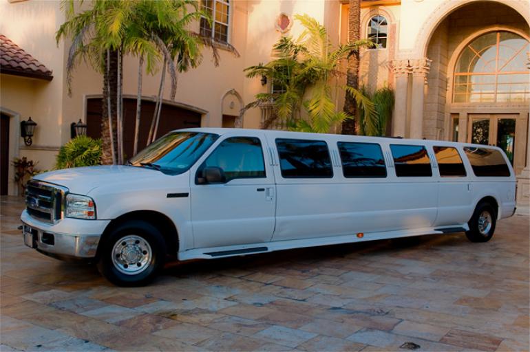 Excursion Stretch Limousine Picture Box