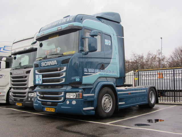 24-BGH-8 Scania Streamline