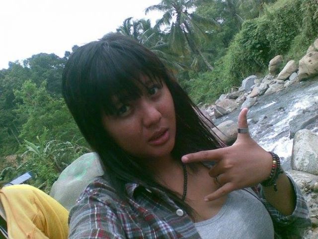 5523df247c91a 5523df247ce87 cewek cantik 2