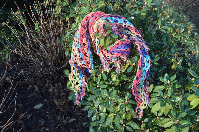 DSC 0134 Mijn zelf gemaakte sjaals