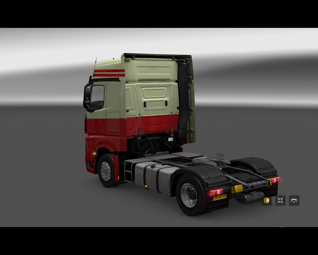 ets2 Mercedes Actros MP4 Moeijes Int prive skin ets2