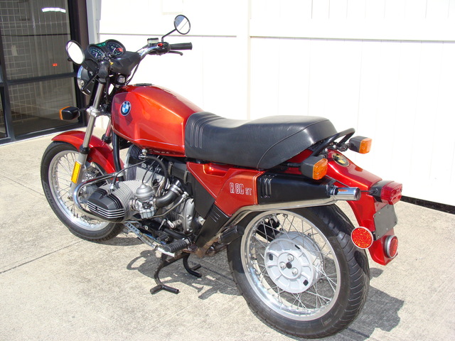 DSC00163 #6207474. 1983 BMW R80ST, Red. New Battery, New Master Cylinder. Major 10K Service. Matching numbers, clear title. Clean original bike. Only 21,335 miles.