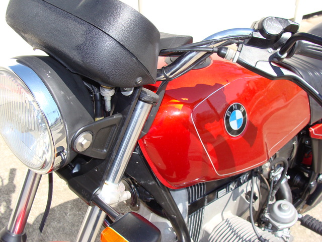 DSC00164 #6207474. 1983 BMW R80ST, Red. New Battery, New Master Cylinder. Major 10K Service. Matching numbers, clear title. Clean original bike. Only 21,335 miles.