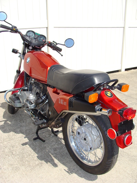 DSC00184 #6207474. 1983 BMW R80ST, Red. New Battery, New Master Cylinder. Major 10K Service. Matching numbers, clear title. Clean original bike. Only 21,335 miles.