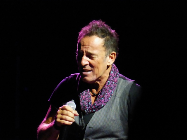 P1350732 Bruce Springsteen - Brooklyn NY 4-23-2016
