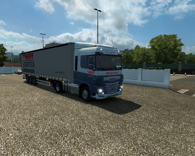 ets2 Daf XF euro6 4x2 + Curtainside forklift van d prive skin ets2