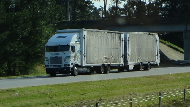 IMG 1484 Trucks
