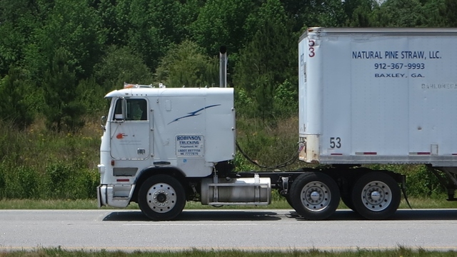 IMG 2790 Trucks