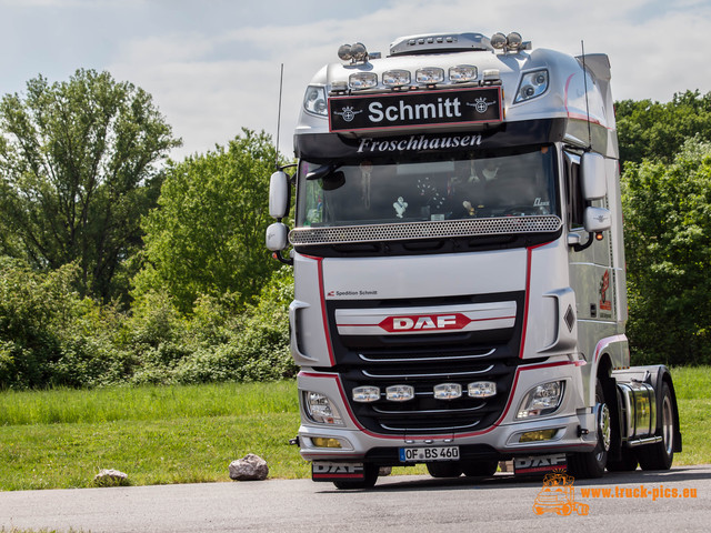 Dikke DAF 106-3 Dikke-DAF-Shooting in Froschausen. Danke Claus mit "C"