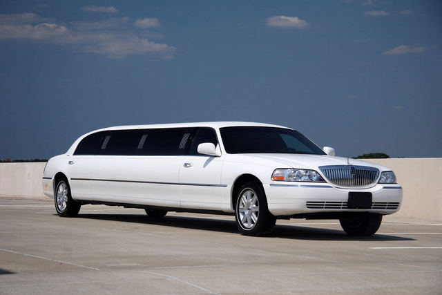 Wedding Limo Service in Westchester Cross County Limousine