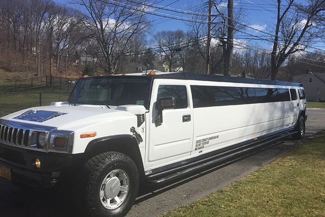 Limos in NY Cross County Limousine