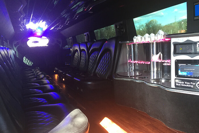 Prom Limo Service in Westchester Cross County Limousine
