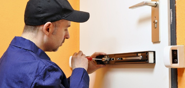 Emergency Locksmith Service in Euclid Lock and Key Solution