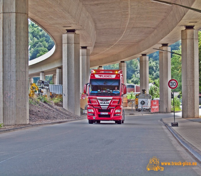 VÃ¶gel Transporte MAN-13-1 VÃ–GEL Transporte Bludesch, MAN, Sascha Althaus powered by www.truck-pics.eu