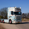 PJ R620 009-border - pj hoogendoorn