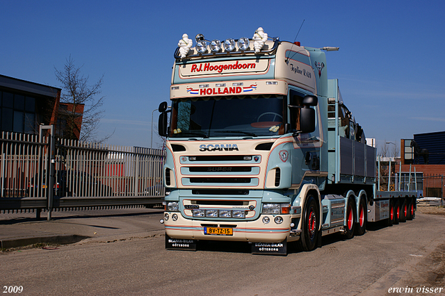 PJ R620 138-border pj hoogendoorn