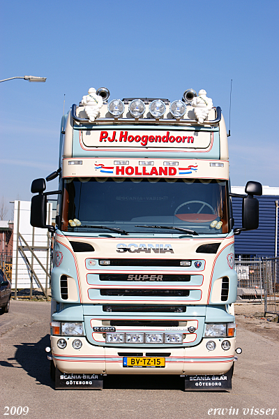 PJ R620 147-border pj hoogendoorn