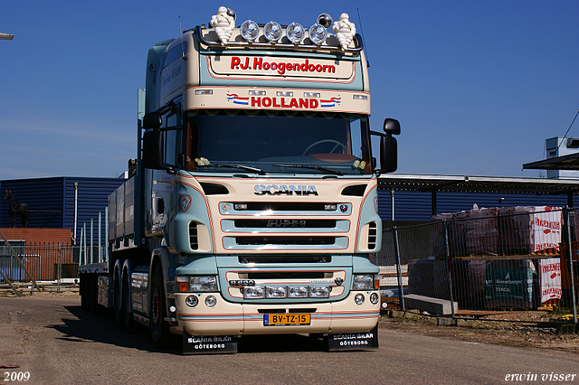 PJ R620 149-border pj hoogendoorn