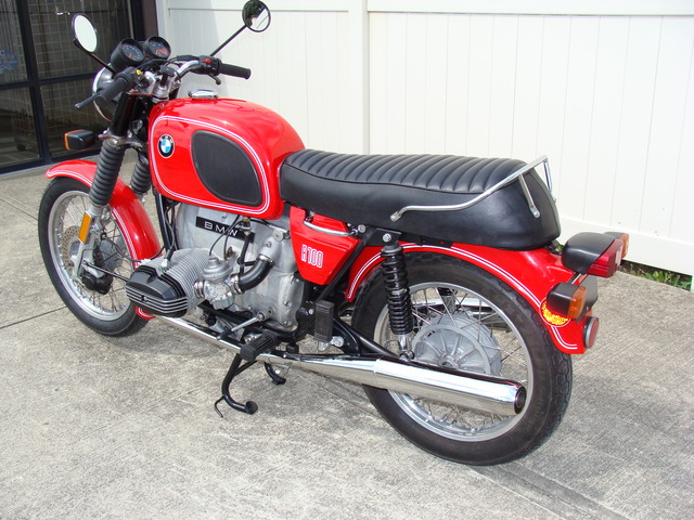 1976 R90-1000 (3) 4971818 1976 R90/6 1000cc Custom, RED