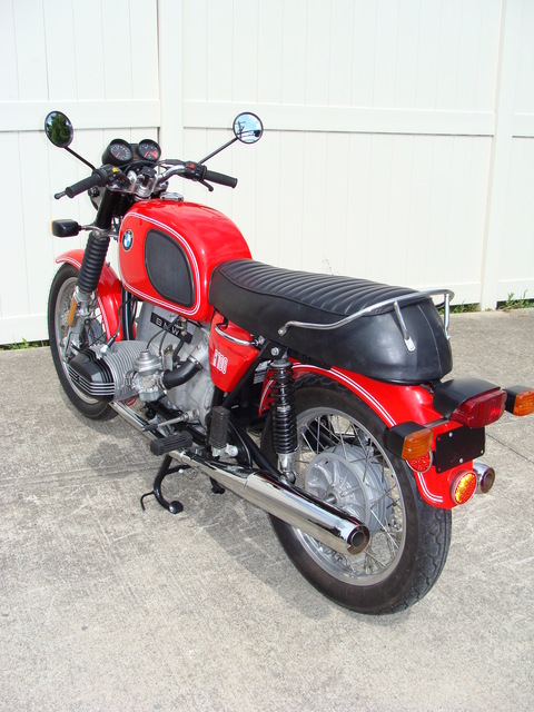 1976 R90-1000 (11) 4971818 1976 R90/6 1000cc Custom, RED
