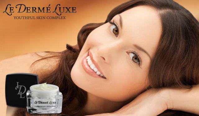 Le Derme Luxe How removes casmetics particle with Le Derma luxe?