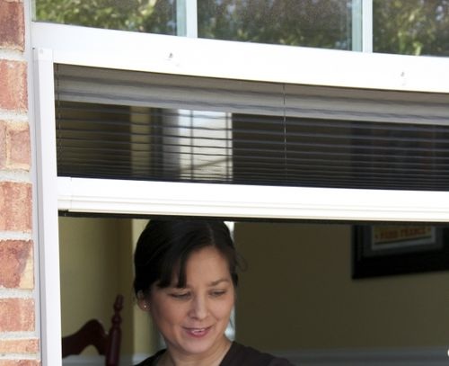Retractable Screen Picture Box