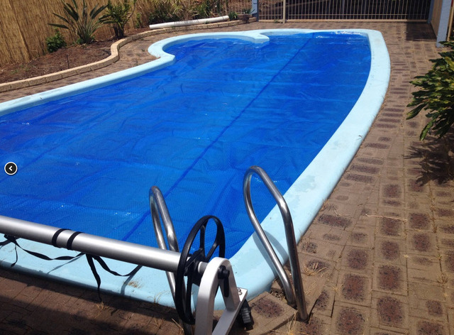 pool solar blanket perth Aussie Pool Covers & Rollers