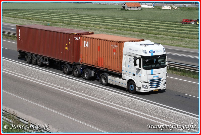 11-BFB-7-BorderMaker - Container Trucks