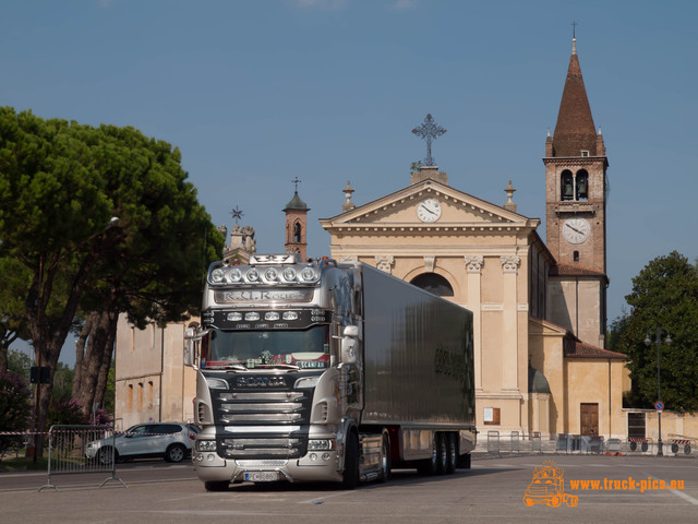 P9021693 TRUCK LOOK 2016, Zevio (VN) powered by www.truck-pics.eu