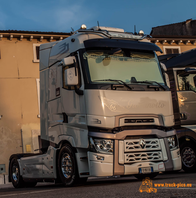 P9021774 TRUCK LOOK 2016, Zevio (VN) powered by www.truck-pics.eu