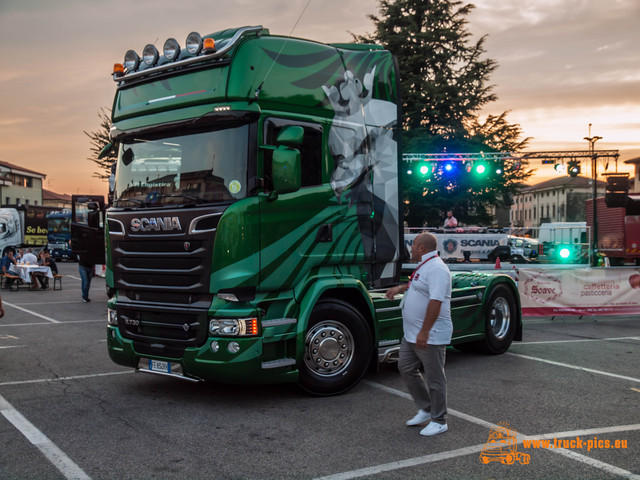 P9021820 TRUCK LOOK 2016, Zevio (VN) powered by www.truck-pics.eu