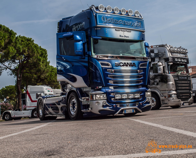 P9031906 TRUCK LOOK 2016, Zevio (VN) powered by www.truck-pics.eu