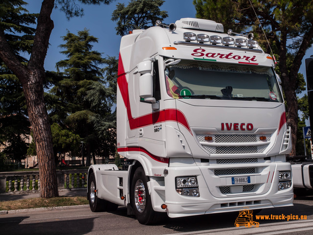 P9031953 TRUCK LOOK 2016, Zevio (VN) powered by www.truck-pics.eu