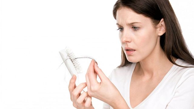 GTY hair loss woman nt 130828 16x9 992 Preventing And Reversing Hair Loss Naturally